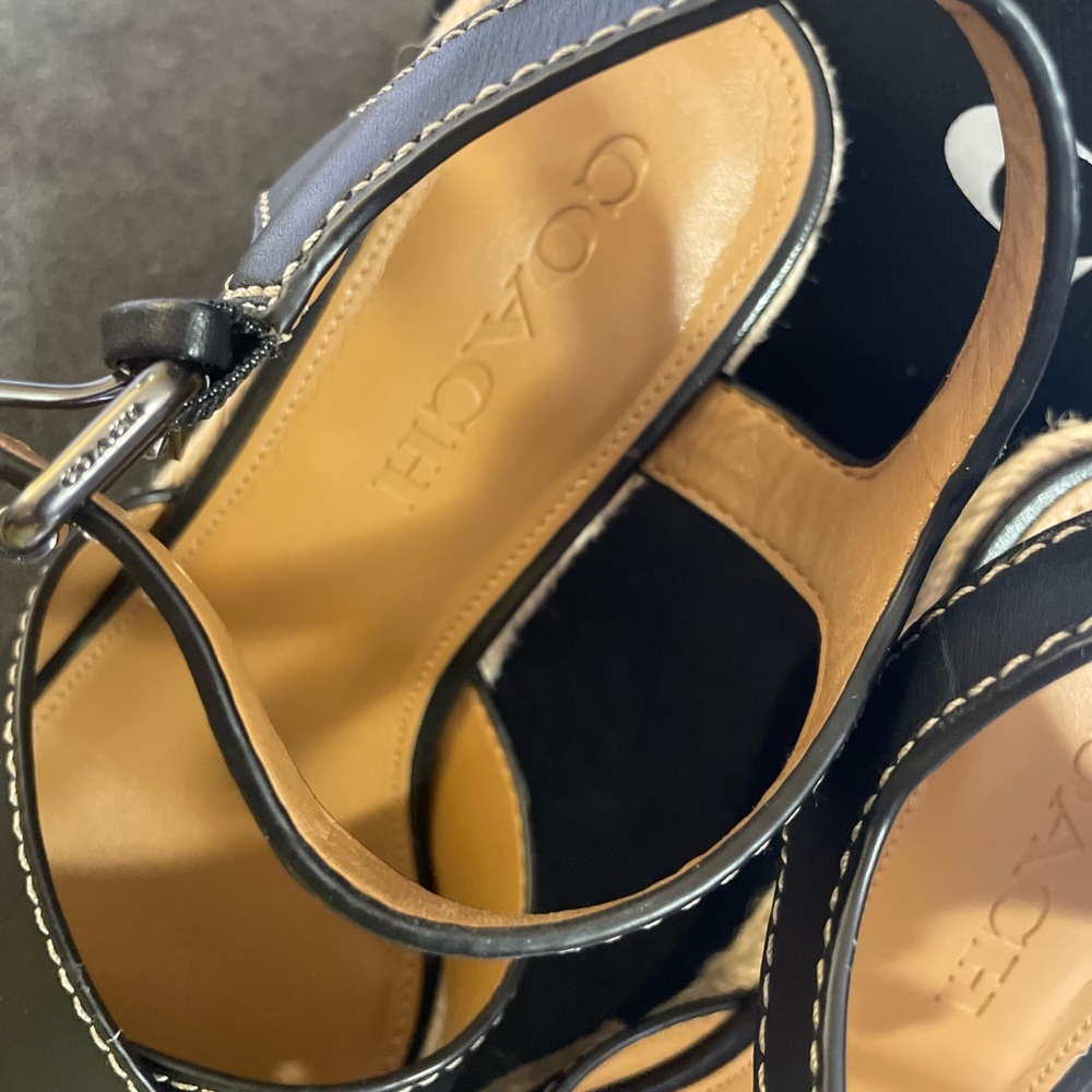 Wedges black and jeans . - Picture 4 of 6